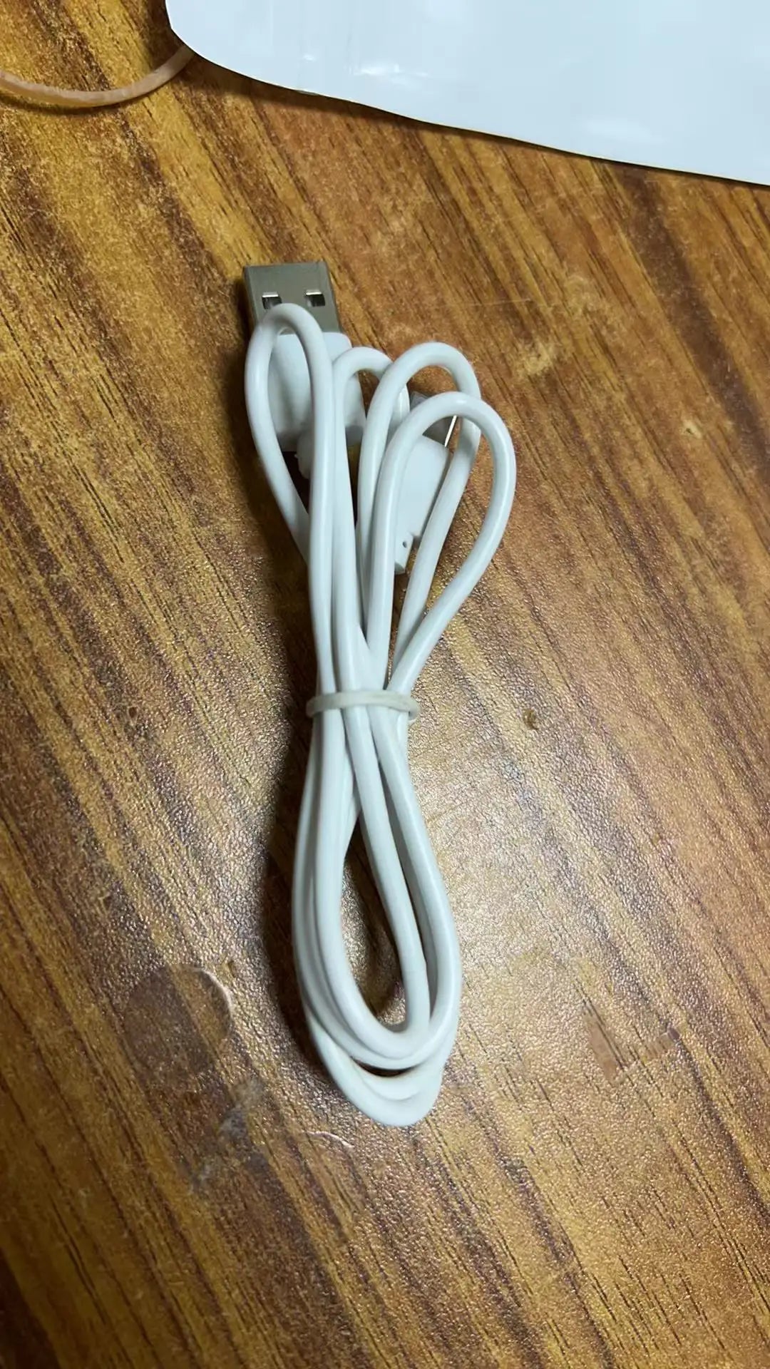 Nouveau ventilateur de bureau Lenovo, rechargeable par USB, petit ventilateur rétro, ventilateur électrique numérique à 100 niveaux pour l'été